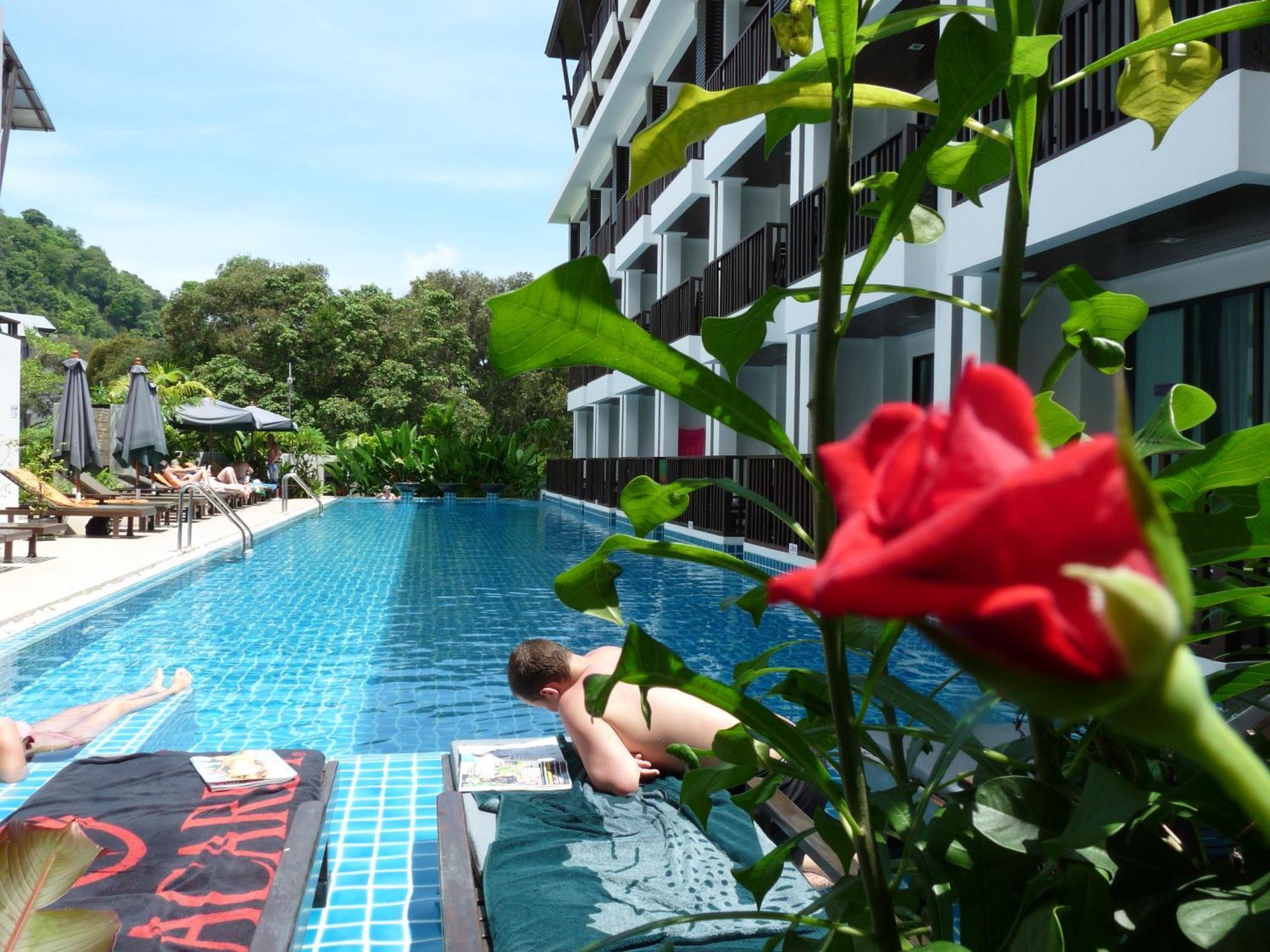 Apasari Krabi - Sha Extra Plus Hotel Ao Nang Exterior photo